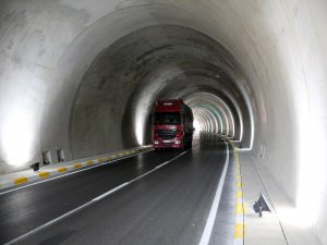 Erzincan Erzurum Mutu Tünelleri ulaşıma açıldı