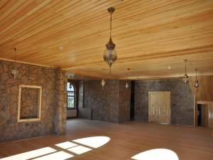 Emir Sultan Parkı ve Hakkari Evi hizmette