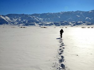 Yüksekov'da kar manzara