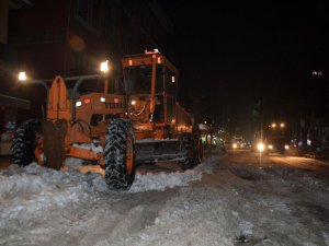Tatvan'da kar temizleme