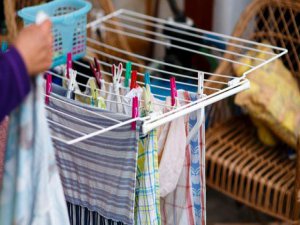 Ev içinde çamaşır kurutmak hastalık nedeni ?