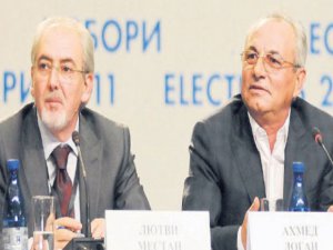 Bulgaristan Türklerinin partisinde 'Rus uçağı' krizi