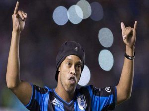 Ronaldinho'nun yeni takımı belli oldu