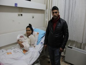 Yılın İlk Bebeğine Elif Asel Adı Verildi