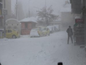 Birçok Köy Yolu Ulaşıma Kapandı
