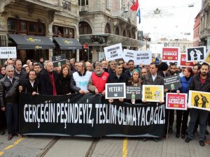 Gazetecilerden, 'Gazeteciler Gününü Kutlamıyoruz' eylemi!