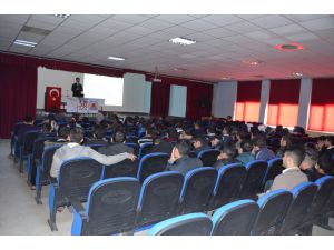 Özalp'te 'Madde Bağımlılığı' Eğitimi