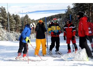 Kayakçılara 'Bayan Hakem' Motivasyonu