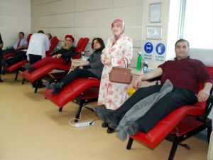 Milletvekillerinden Kan Bağışına Destek