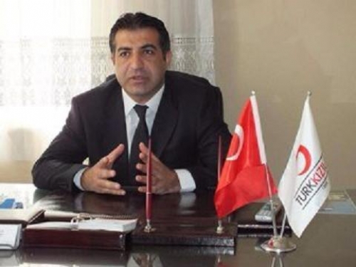 Kızılay Suriyeliler İçin Kolları Sıvadı Kızılay Suriyeliler İçin Kolları Sıvadı