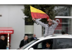 Alima Yeni Malatyasporlu Taraftarların Galibiyet Sevinci