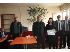 Karlıova'da 'Uygulamalı Girişimcilik' Kursu