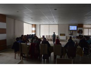 Malazgirt'te Öğretmenlere 'Mental Aritmetik Eğitimi' Veriliyor
