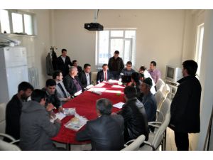 Hizan'da Küçükbaş Hayvan Yetiştiriciliği Kursu Açıldı