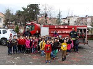 Anaokulu Öğrencilerine İtfaiye Eğitimi