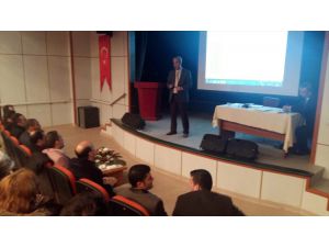 Ahlat'ta Branş Öğretmenlerine Çalıştay
