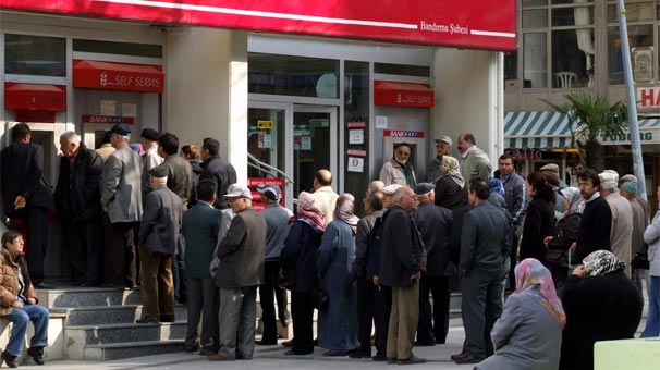 Emekli Maaşı Ne Zaman Açıklancak ? Emekliye promosyon ne kadar olacak?