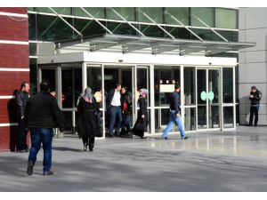 Tatvan'daki Avm'lerde Güvenlik Önlemi