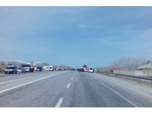 Van'da Patlayıcı Yüklü Kamyon Ele Geçirildi