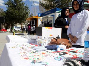 'Beyaz Meleklerden' Lösemili Çocuklar Yararına Kermes