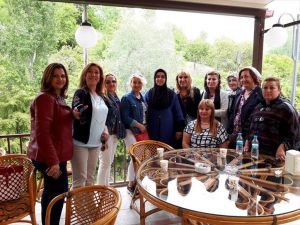 Kadın Muhtarlar Keban'ı Gezdi