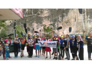 Sporcular Darende'de Rafting Yaptı