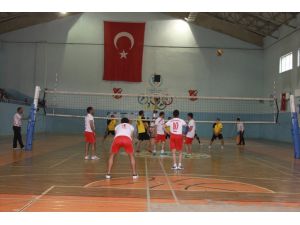 Ağrı'da 'Voleybol Turnuvası' Sona Erdi