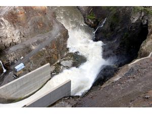 Kayabey Barajı'ndan Su Tahliyesi Yapıldı