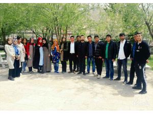 Ak Parti'den Üniversite Öğrencilerine Ziyaret