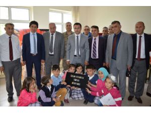 Uzundere'de Bilim Fuarı Açıldı