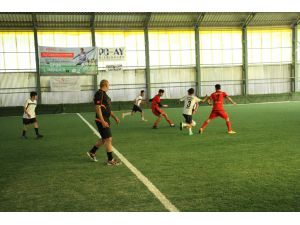 Van'da Liseler Arası Futbol Turnuvası