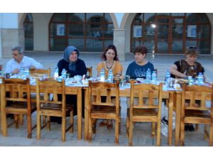 Himyaç-der Üyeleri İftarda Bir Araya Geldi