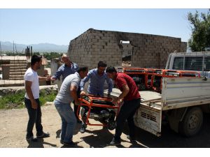 Yüksekova'da Mahallelere Su Deposu Bırakıldı