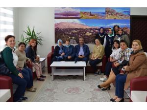 Ak Partili Kadınlardan, Başkan Gürsoy'a Ziyaret