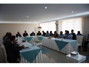 Malatya Valisi Toprak, Brifing Aldı