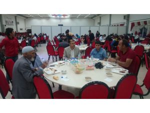 Vedaş Ve Vepsaş, Vatandaşa İftar Verdi