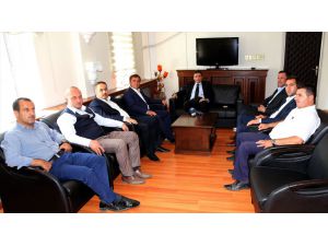 Gümüşhane Belediye Başkanı Çimen, Yüksekova'da