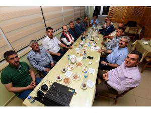 Mezunlar, Yıllar Sonra Bir Araya Geldi