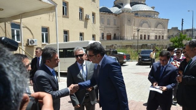 Milli Eğitim Bakan Yardımcısı Erdem Hakkari'de