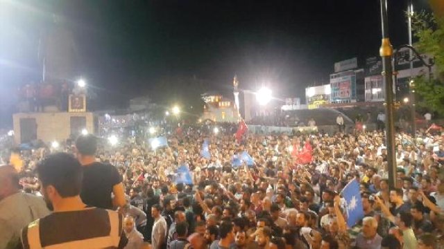 Fetö'nün Darbe Girişimine Malatya'da Büyük Tepki