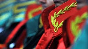 Van'da 15 hakim ve savcı gözaltına alındı