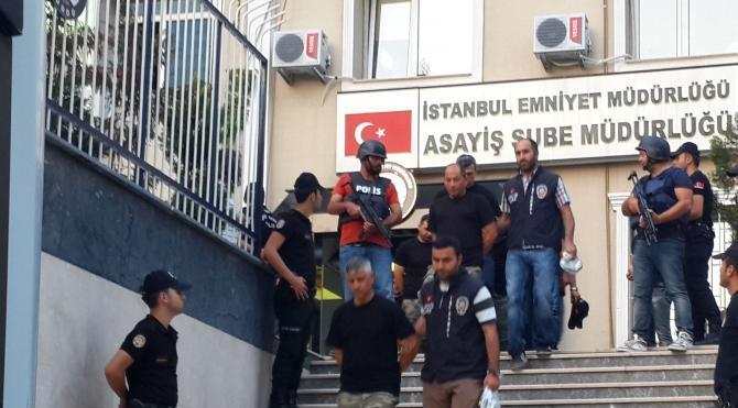 29 Asker Adliyeye Sevkedildi