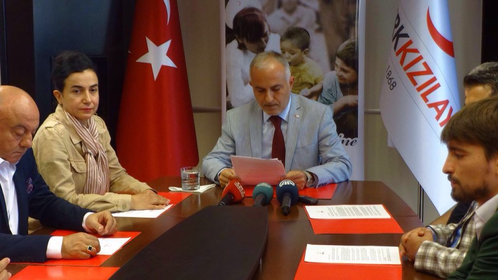 Kızılay'dan Darbe Girişimine Karşı Deklarasyon