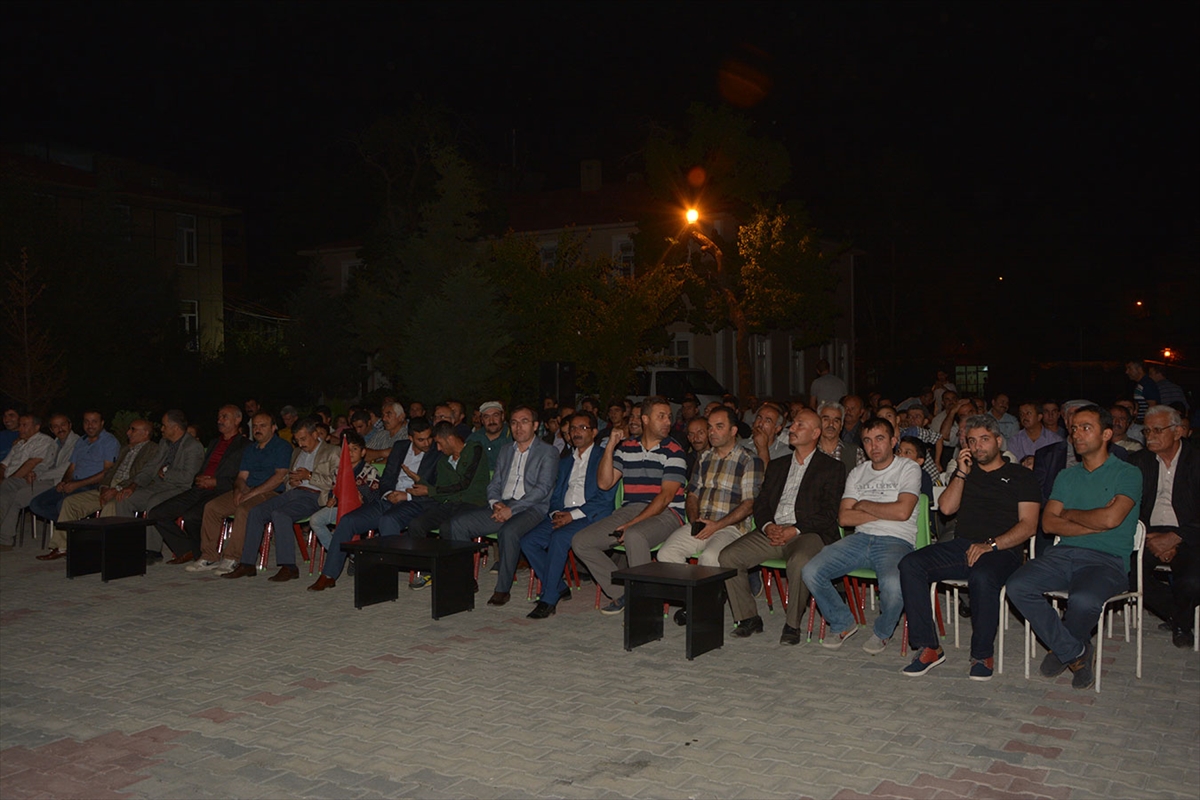 Van'da Milli İrade Nöbeti Devam Ediyor