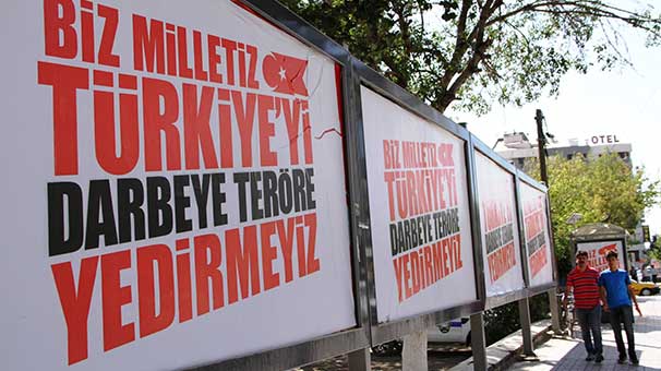 Van'da Darbe Ve Teröre Tepki