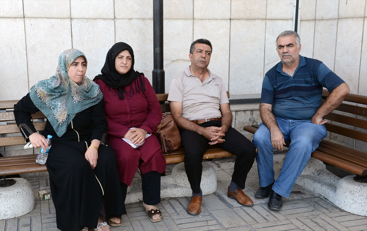 Hastahanede Bekleyiş Sürüyor