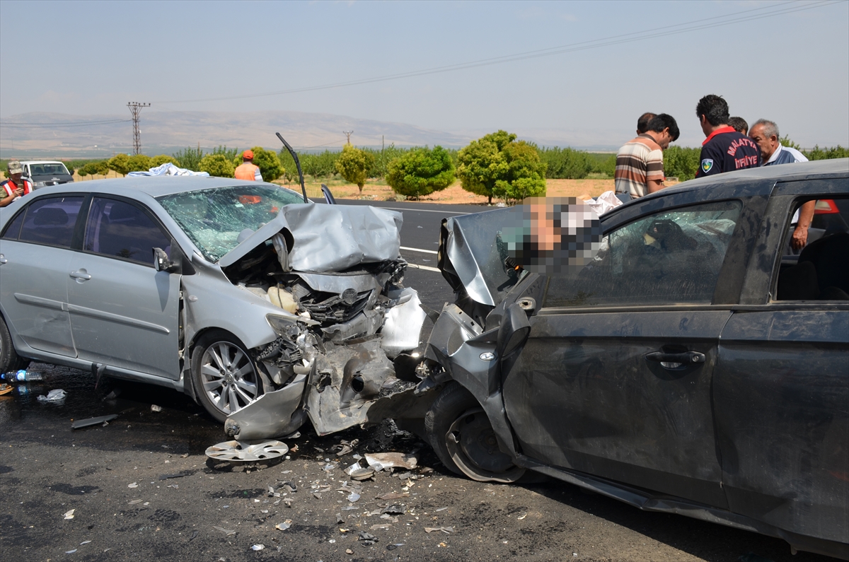 Malatya'da Feci Kaza: 4 Ölü, 1 Yaralı