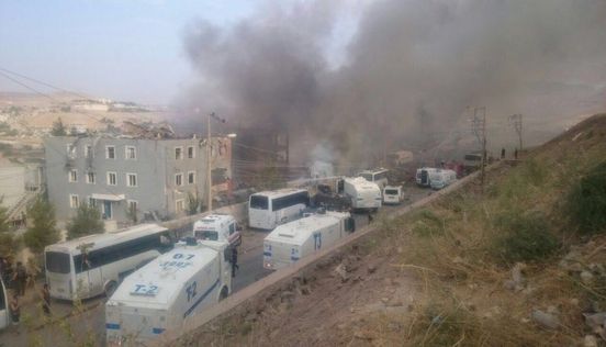 Cizre'de Bombalı Araç ile Hain Saldırı