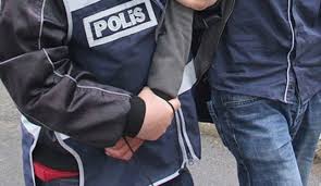 Muş'ta 3 Öğretmen Tutuklandı