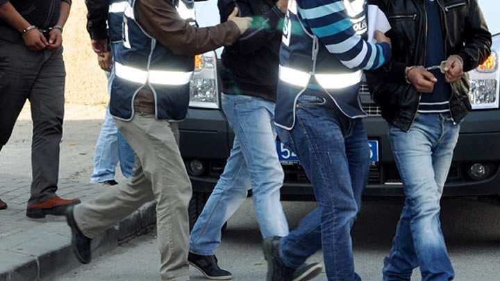 Erzincan'da 6 Öğretmen Tutuklandı